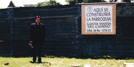 1995, el Padre Jorge Arturo en el lote