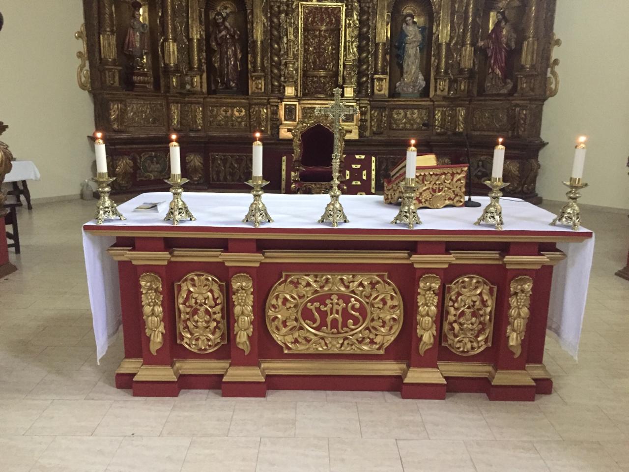 https://arquimedia.s3.amazonaws.com/263/parroquia/altar-2019jpg.jpg