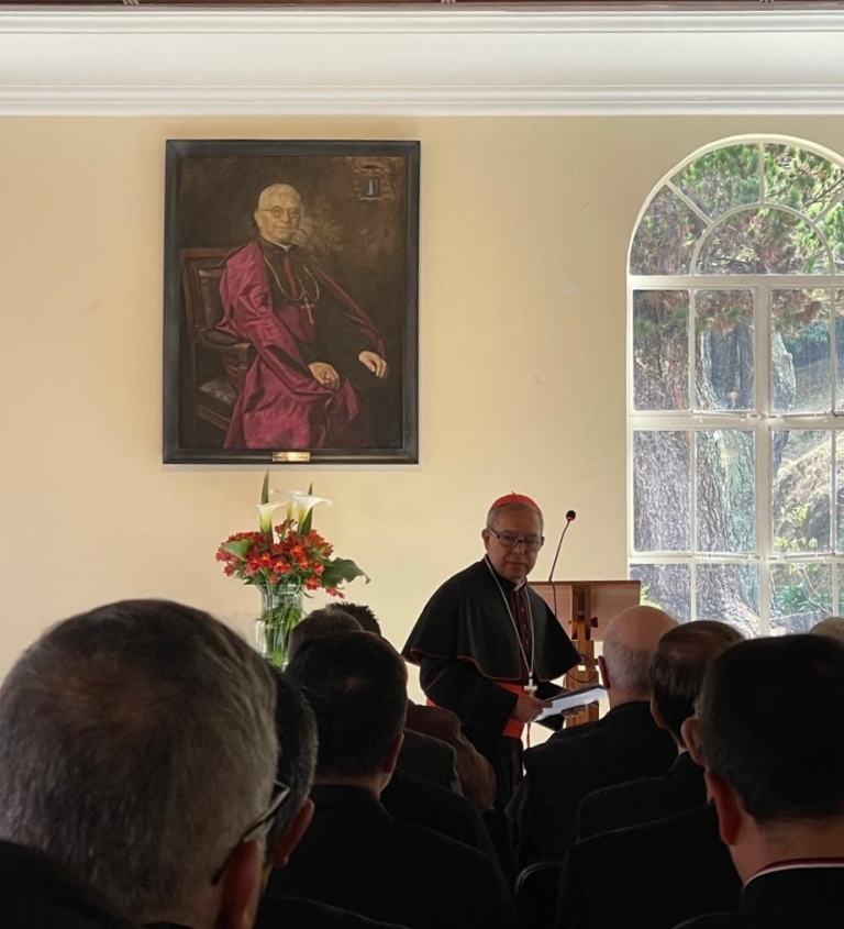 VENERABLE MONSEÑOR ISMAEL PERDOMO BORRERO