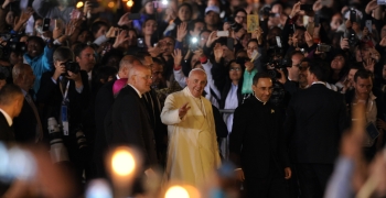 https://arquimedia.s3.amazonaws.com/63/sacerdotes/papa-francisco-fatimajpg.jpg